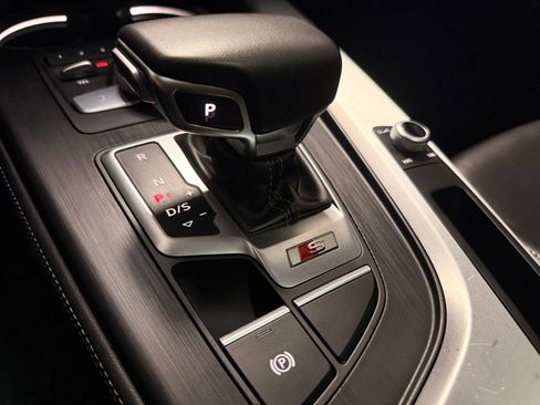 Used 2019 Audi S4 Premium Plus w/ Premium Plus Package image 39