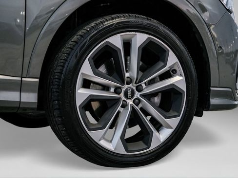 Used 2020 Audi Q3 2.0T Prestige w/ Prestige Package image 56