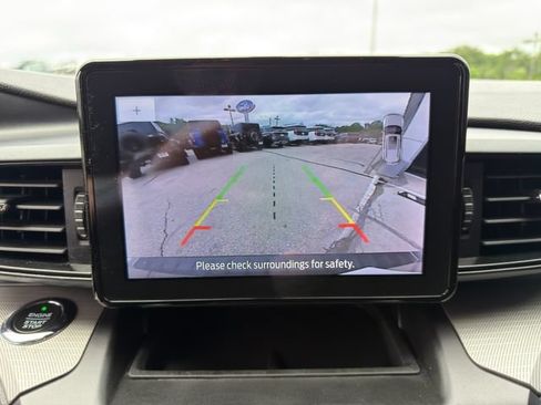 Used 2020 Ford Explorer XLT RWD image 21