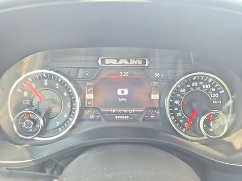 Used 2022 RAM 1500 Laramie AWD/4WD image 24