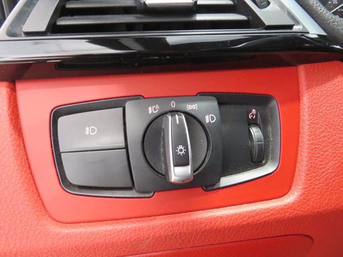 Used 2016 BMW 428i Convertible w/ M Sport Package image 19