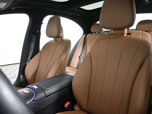 Used 2024 Mercedes-Benz E 450 4MATIC Sedan image 5