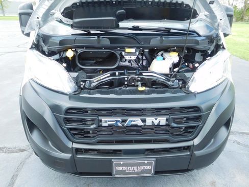 Used 2023 RAM ProMaster 3500 FWD image 9
