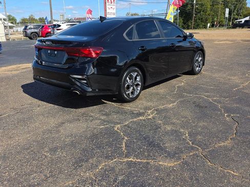 Used 2021 Kia Forte LXS image 5