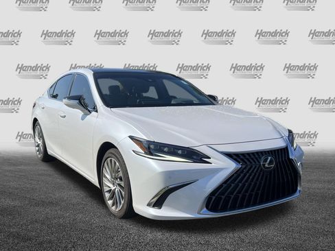 Used 2023 Lexus ES 350 Ultra Luxury w/ Accessory Package (Z2) FWD image 2