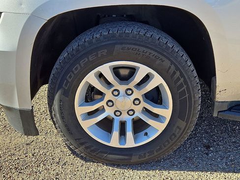 Used 2020 Chevrolet Tahoe LT image 11