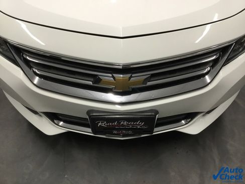 Used 2016 Chevrolet Impala LT w/ Convenience Package image 19