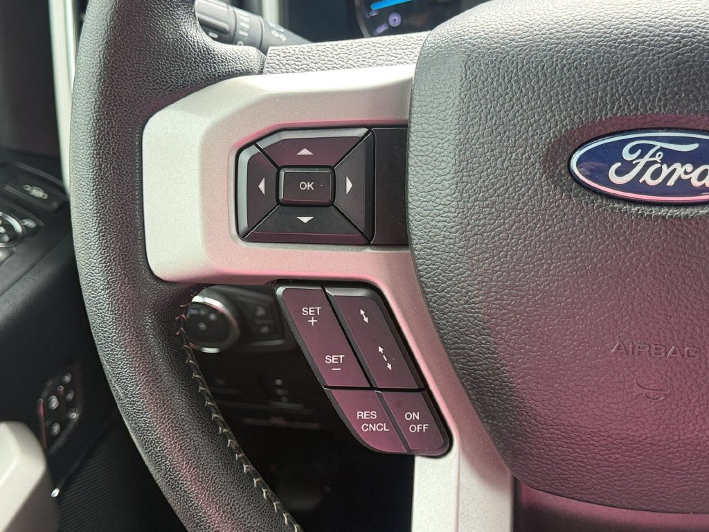 Used 2020 Ford F250 Lariat w/ Lariat Ultimate Package AWD/4WD image 28