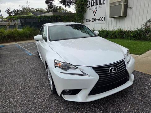 Used 2016 Lexus IS 200t image 2