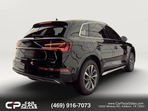 Used 2021 Audi Q5 2.0T Premium w/ Convenience Package AWD/4WD image 3