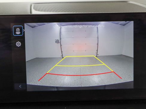 Used 2024 Hyundai Santa Fe SEL FWD image 18