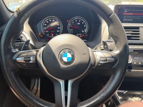 Used 2018 BMW M2 RWD image 11