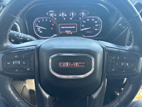 Used 2021 GMC Sierra 1500 AT4 image 3