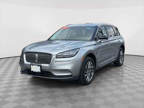 Used 2022 Lincoln Corsair AWD w/ Equipment Group 101A image 3