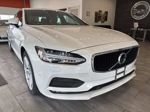 Used 2018 Volvo S90 T5 Momentum w/ Convenience Package AWD/4WD image 1