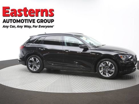 Used 2021 Audi e-tron Premium w/ Convenience Plus Package AWD/4WD image 50