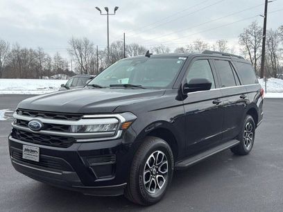 Used 2024 Ford Expedition XLT