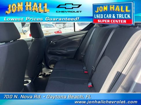 Used 2019 Nissan Versa SV FWD image 19