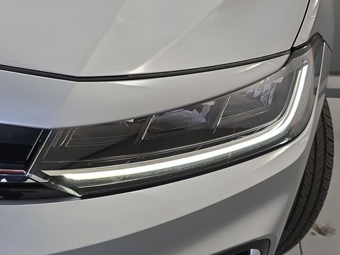 New 2026 Volkswagen Jetta SE FWD image 31