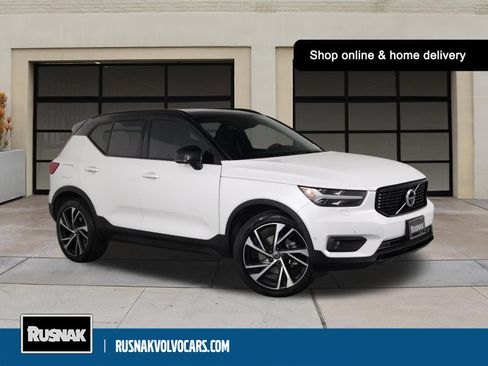 Certified 2022 Volvo XC40 T5 R-Design w/ Advanced Package AWD/4WD image 1
