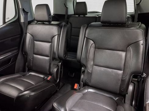 Used 2019 GMC Acadia SLT FWD image 24