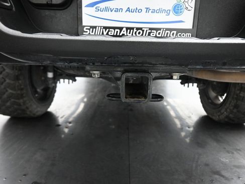 Used 2020 Toyota Tacoma SR image 41