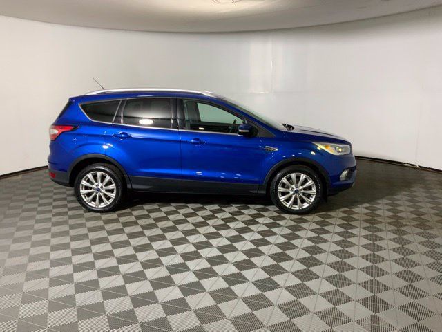 Used 2017 Ford Escape Titanium FWD image 5