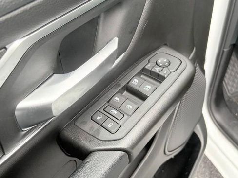 New 2026 RAM 1500 Big Horn AWD/4WD image 13