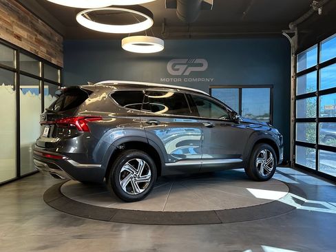 Used 2023 Hyundai Santa Fe SEL w/ Premium Package AWD/4WD image 3