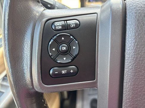 Used 2016 Ford F250 Lariat w/ Lariat Ultimate Package AWD/4WD image 53