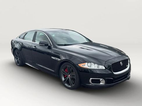 Used 2015 Jaguar XJ R image 1
