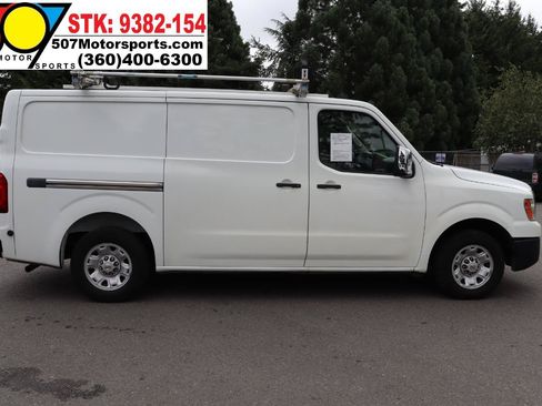 Used 2016 Nissan NV 2500 SV w/ Technology Package RWD image 9