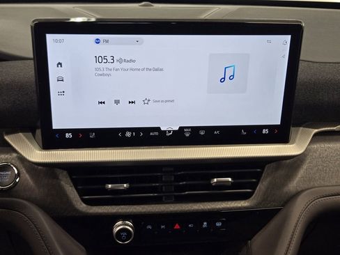 New 2026 Ford Explorer Platinum image 16