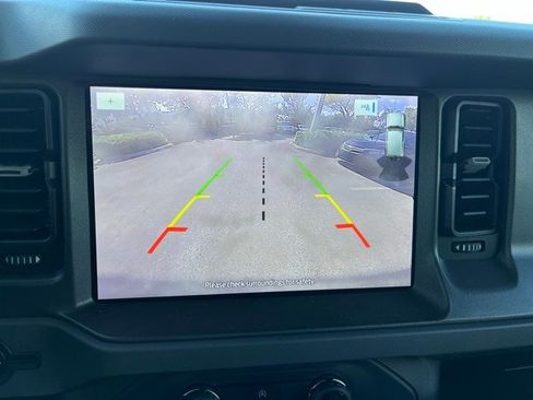 Used 2024 Ford Bronco Big Bend image 8