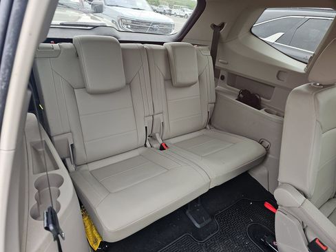 Used 2021 Volkswagen Atlas SEL FWD image 13