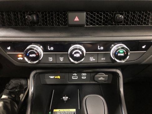 Used 2025 Honda CR-V Sport-L image 30