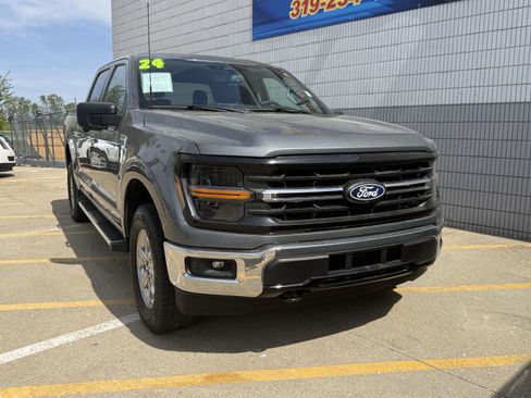 Used 2024 Ford F150 XLT AWD/4WD image 2