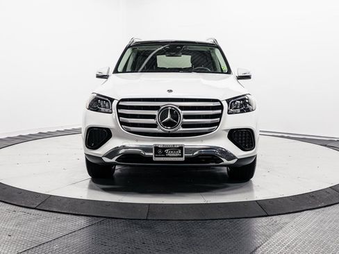 Certified 2026 Mercedes-Benz GLS 450 4MATIC image 2