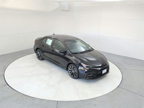 Used 2024 Toyota Corolla SE FWD image 13