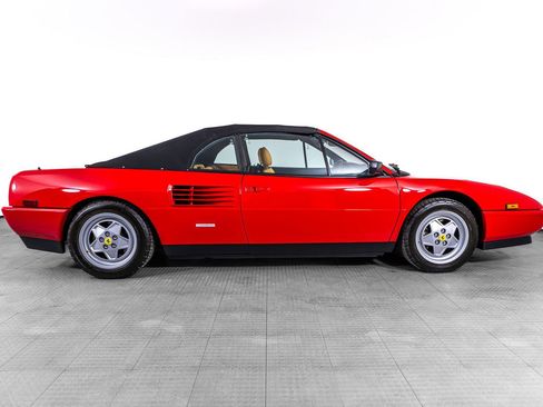 Used 1992 Ferrari Mondial T Cabriolet RWD image 34