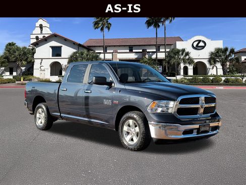 Used 2018 RAM 1500 Classic SLT AWD/4WD image 1