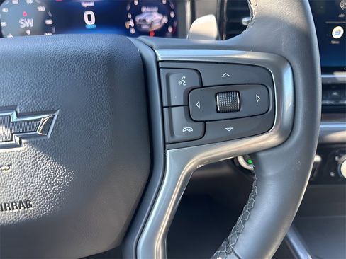 Used 2025 Chevrolet Silverado 1500 LT Trail Boss w/ Convenience Package II image 16