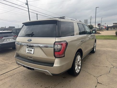 Used 2018 Ford Expedition Limited w/ Equipment Group 302A RWD image 5