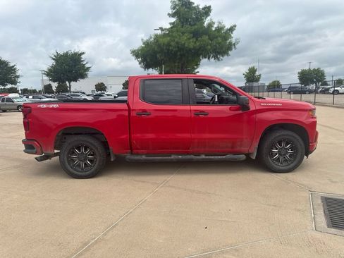 Used 2020 Chevrolet Silverado 1500 Custom w/ Custom 2.7L Value Package AWD/4WD image 6