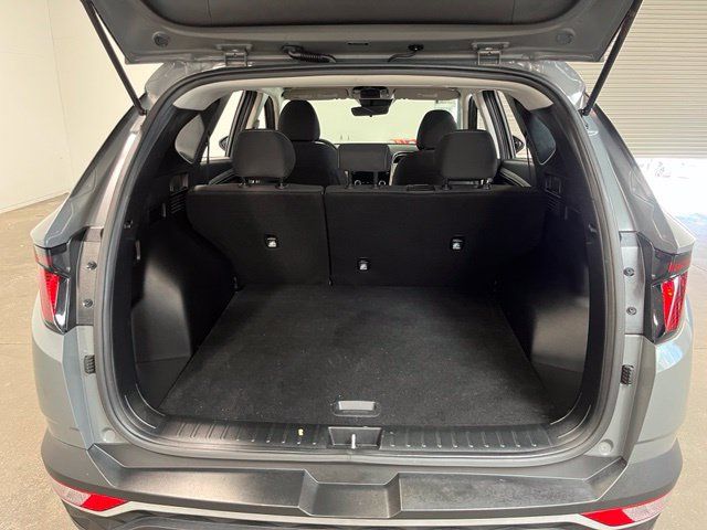 Used 2024 Hyundai Tucson SE FWD image 17