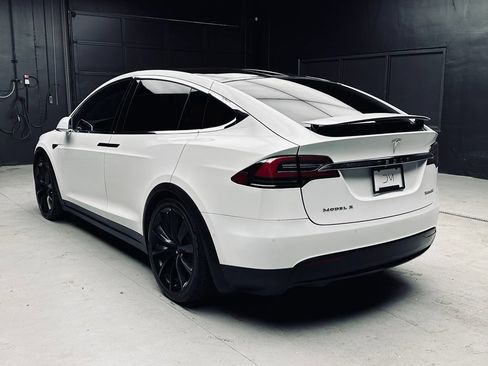 Used 2020 Tesla Model X Performance AWD/4WD image 4