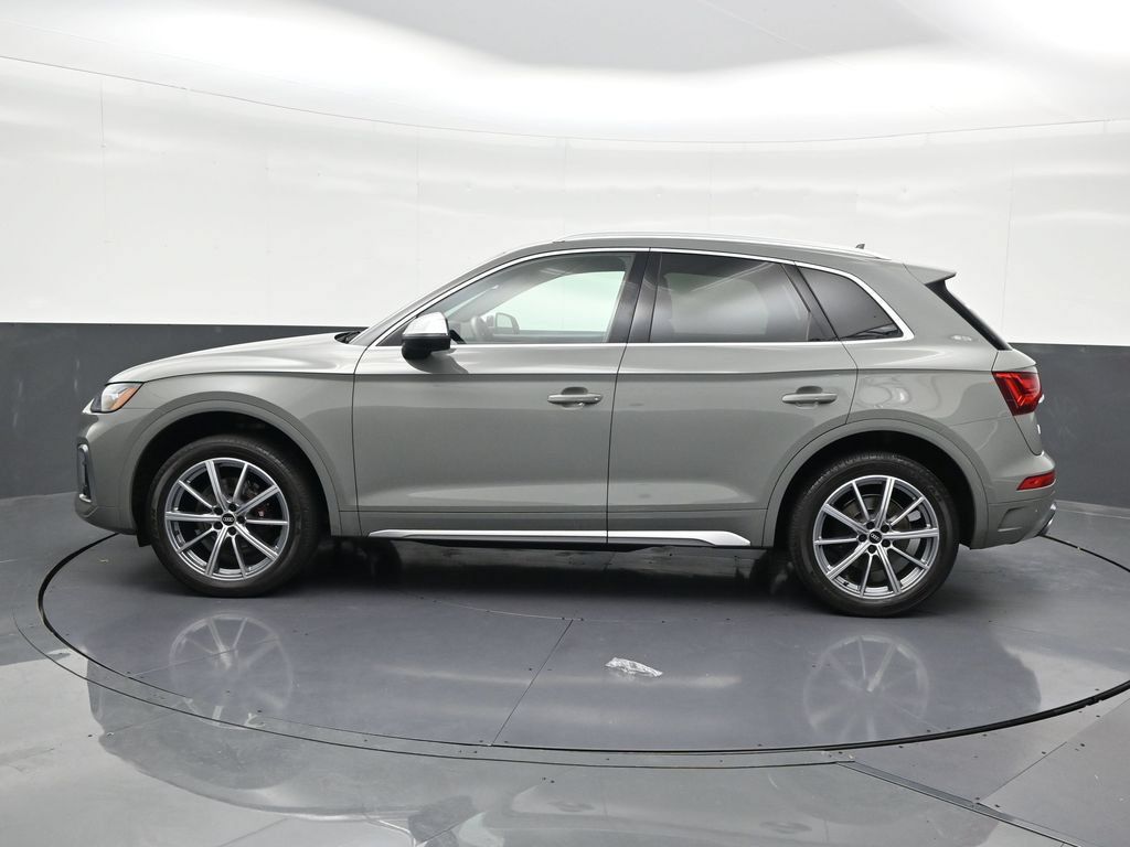 Used 2021 Audi SQ5 Premium Plus w/ Premium Plus Package AWD/4WD image 2