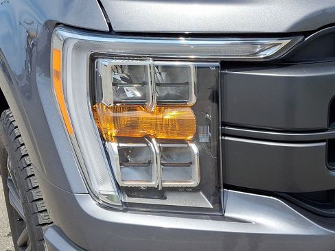 Used 2021 Ford F150 Lariat AWD/4WD image 9