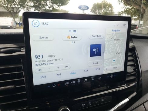 Certified 2023 Ford Transit 350 XLT image 22