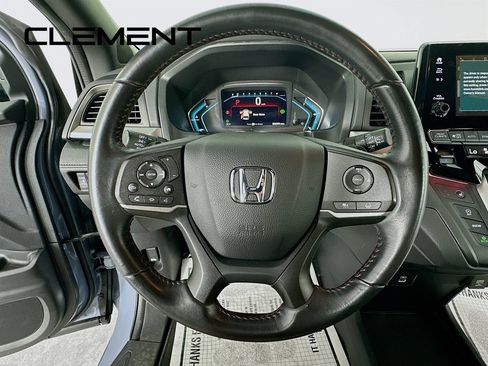Used 2023 Honda Odyssey Sport image 15